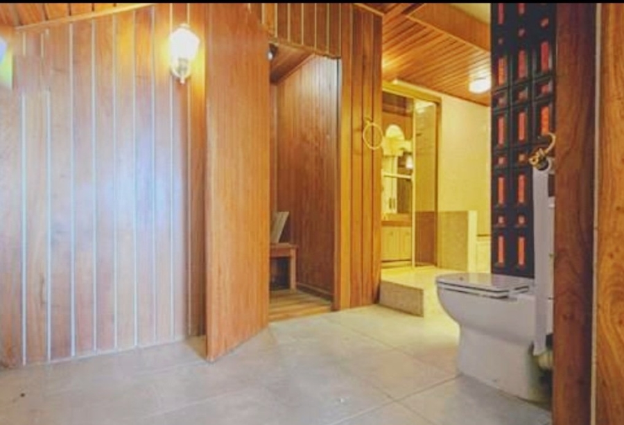 5 Bedroom Property for Sale in Dan Pienaar Free State